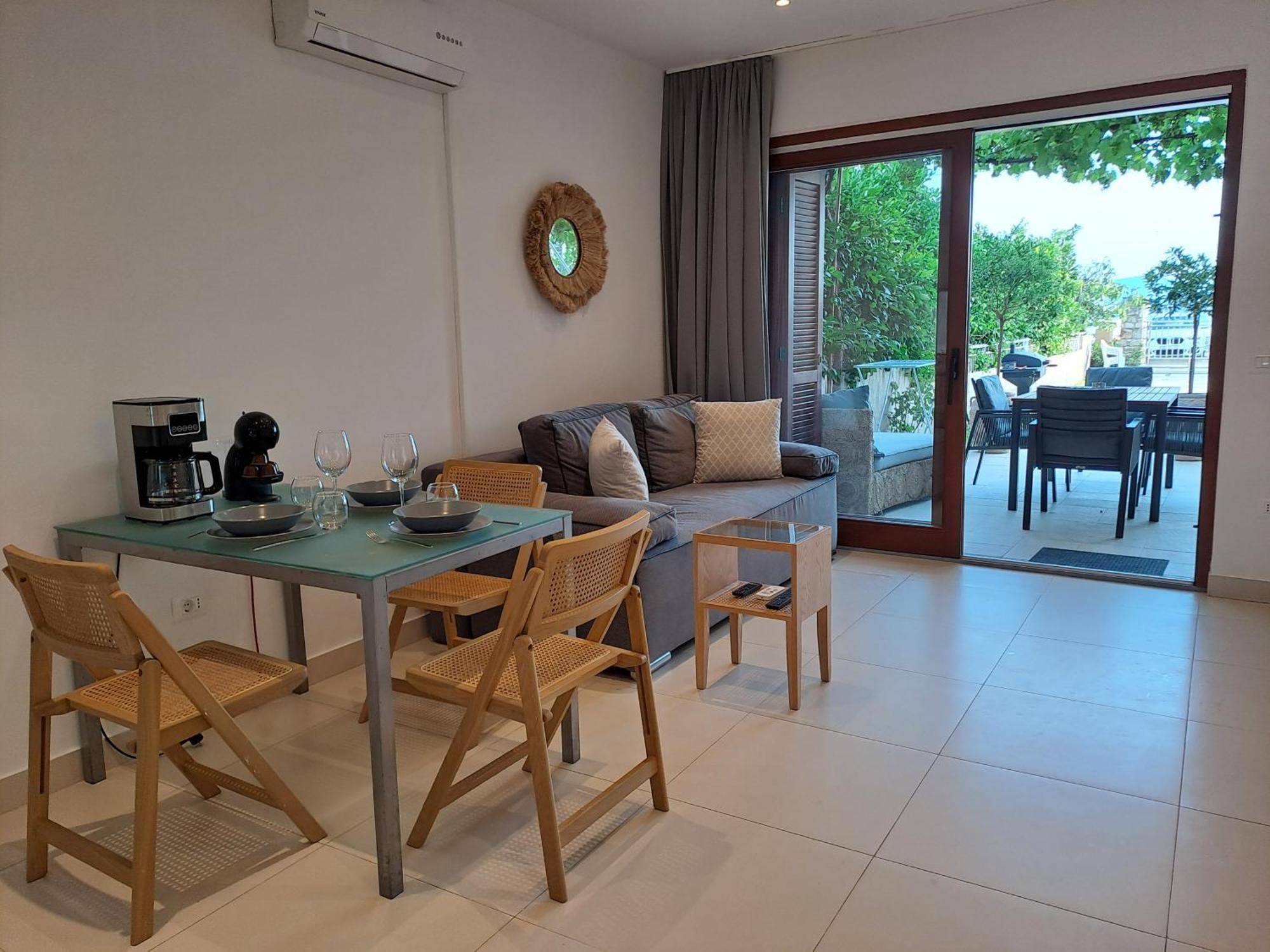 Apartments Villa Oliva Turanj Δωμάτιο φωτογραφία